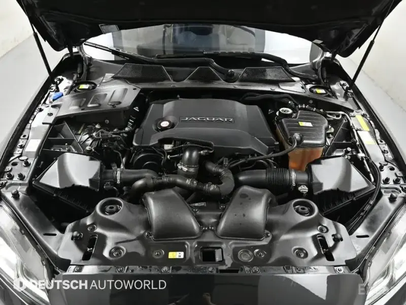 2016 Jaguar XJ с пробегом 103 999 км