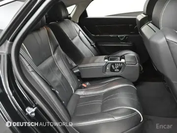 2016 Jaguar XJ с пробегом 103 999 км