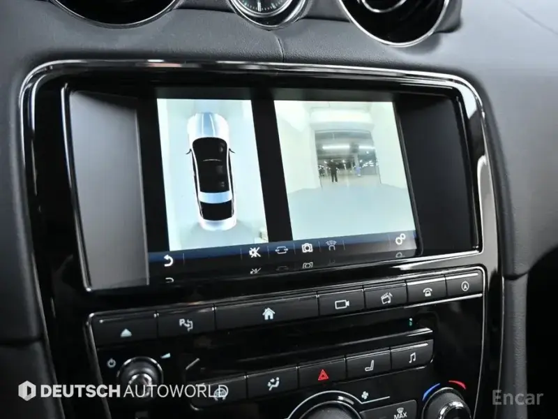 2016 Jaguar XJ с пробегом 103 999 км