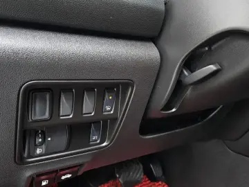 2021 Renault Samsung QM6 с пробегом 75 601 км