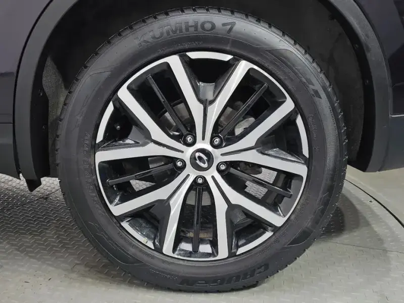 2021 Renault Samsung QM6 с пробегом 75 601 км