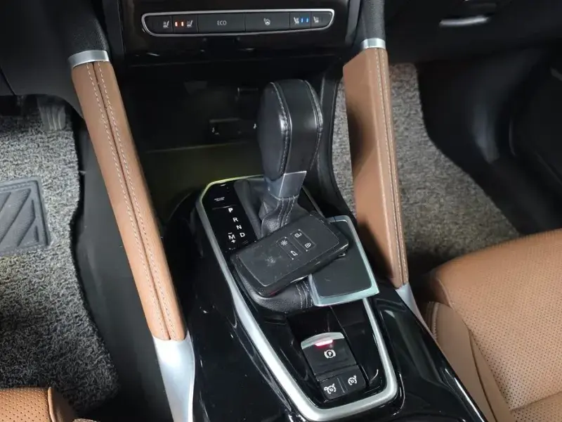 2022 Renault Samsung QM6 с пробегом 80 010 км