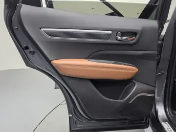 2022 Renault Samsung QM6 с пробегом 80 010 км