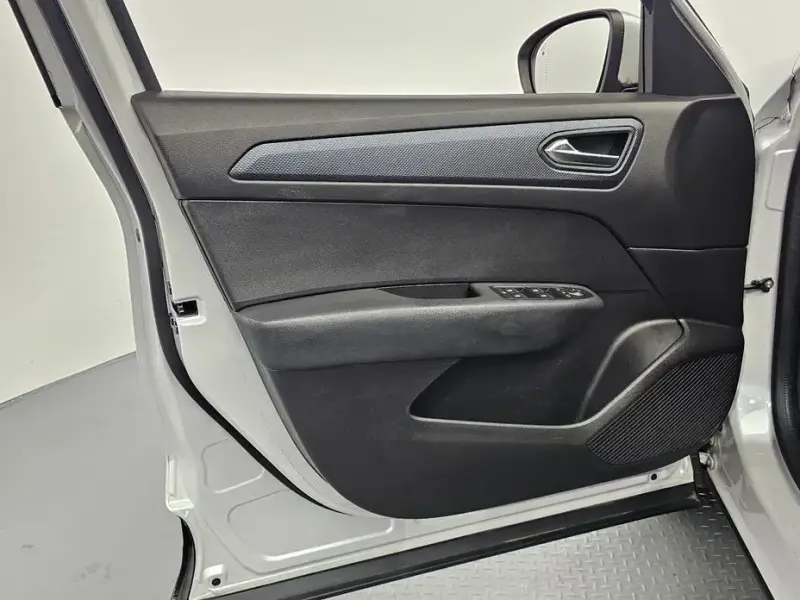 2021 Renault Samsung XM3 с пробегом 47 338 км
