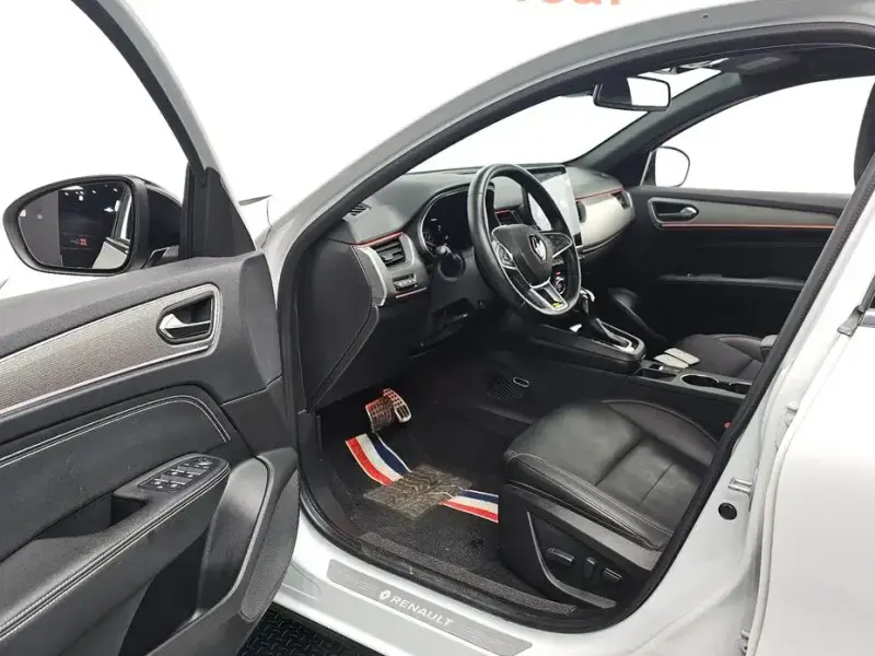 2022 Renault Samsung XM3 с пробегом 32 282 км