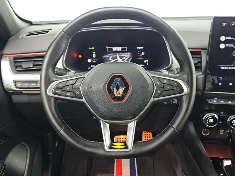 2022 Renault Samsung XM3 с пробегом 32 282 км