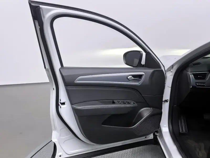 2021 Renault Samsung XM3 с пробегом 90 654 км