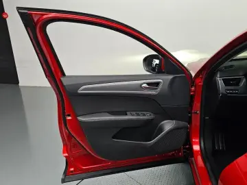 2022 Renault Samsung XM3 с пробегом 71 515 км