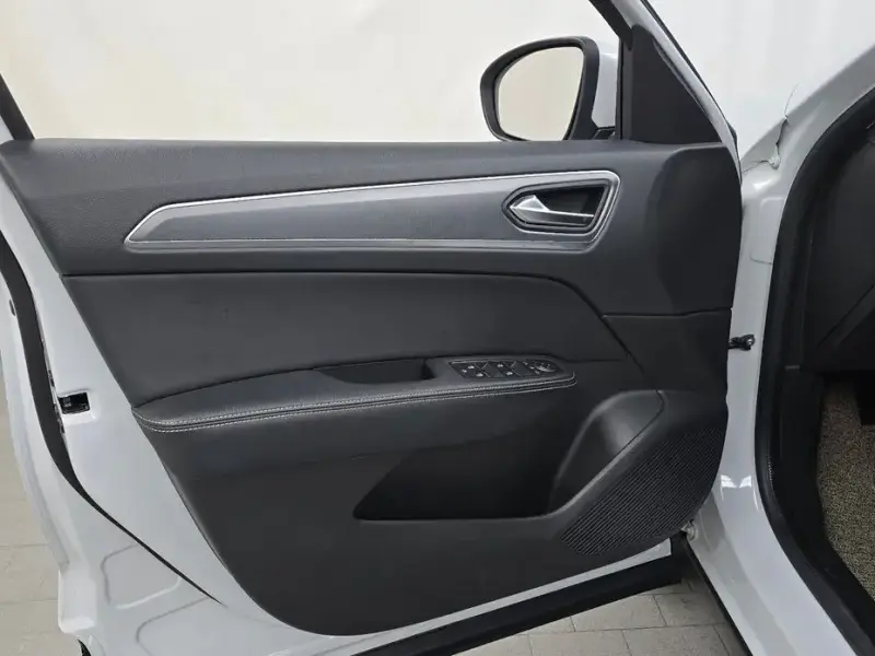 2022 Renault Samsung XM3 с пробегом 37 446 км