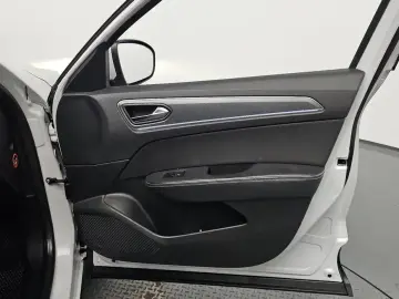 2021 Renault Samsung XM3 с пробегом 61 580 км