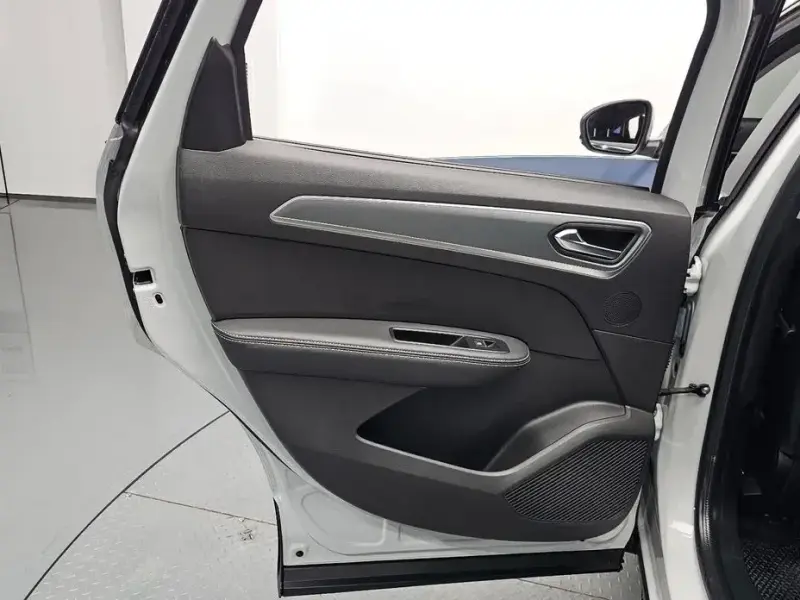 2021 Renault Samsung XM3 с пробегом 61 580 км
