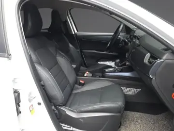 2022 Renault Samsung XM3 с пробегом 52 275 км