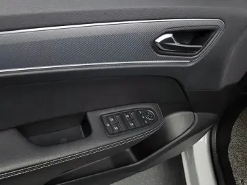 2022 Renault Samsung XM3 с пробегом 35 582 км