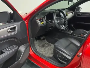 2022 Renault Samsung XM3 с пробегом 33 485 км