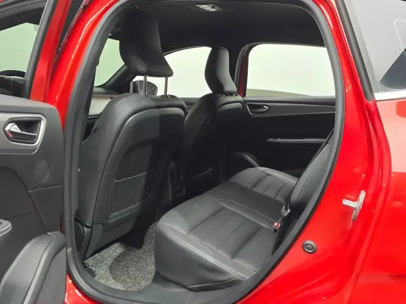 2022 Renault Samsung XM3 с пробегом 33 485 км