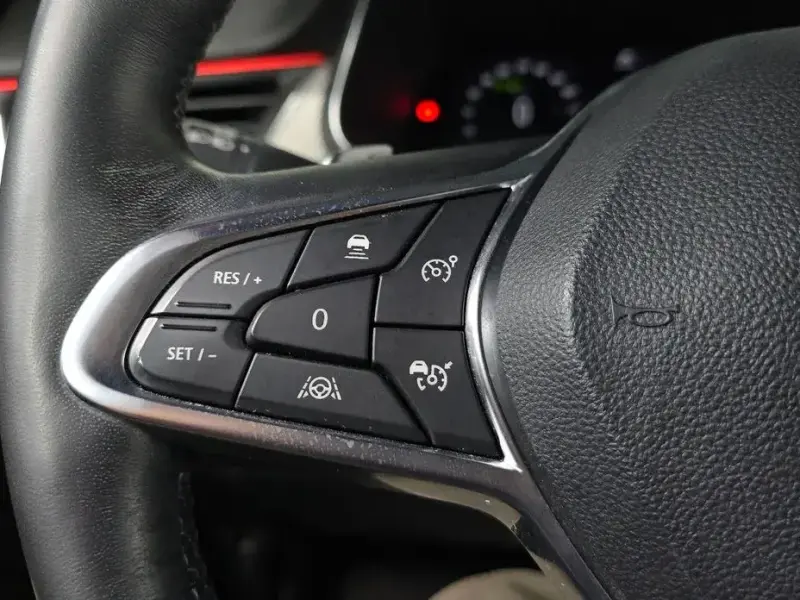 2022 Renault Samsung XM3 с пробегом 33 485 км