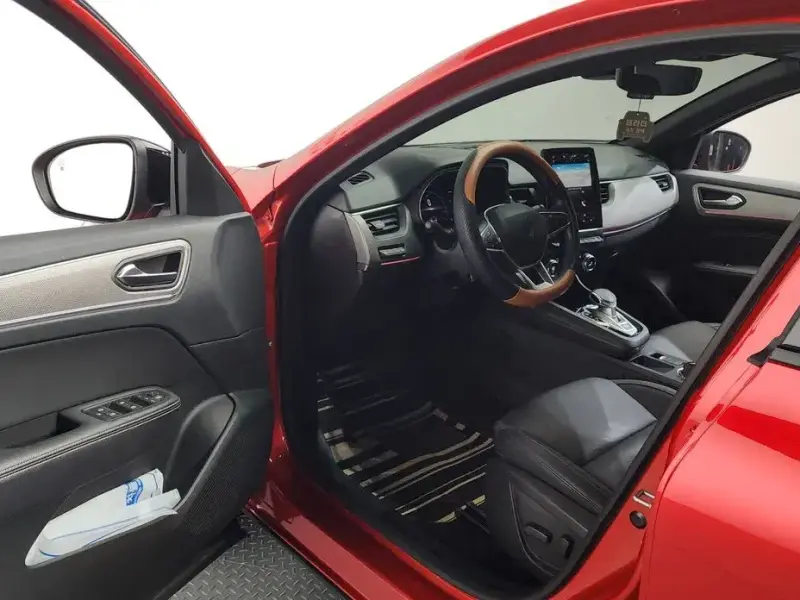 2022 Renault Samsung XM3 с пробегом 45 821 км
