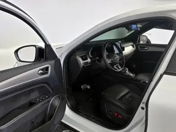 2022 Renault Samsung XM3 с пробегом 55 498 км