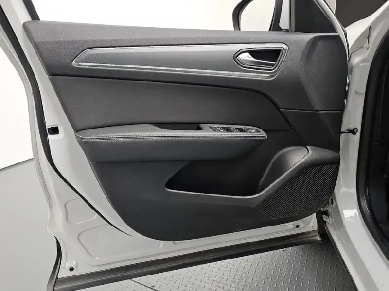 2021 Renault Samsung XM3 с пробегом 35 446 км