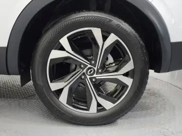 2022 Renault Samsung XM3 с пробегом 49 031 км