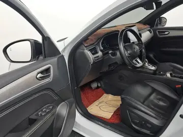 2022 Renault Samsung XM3 с пробегом 49 031 км