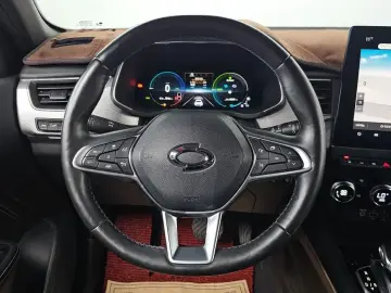 2022 Renault Samsung XM3 с пробегом 49 031 км