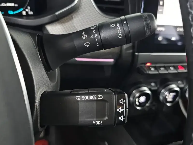 2022 Renault Samsung XM3 с пробегом 49 031 км