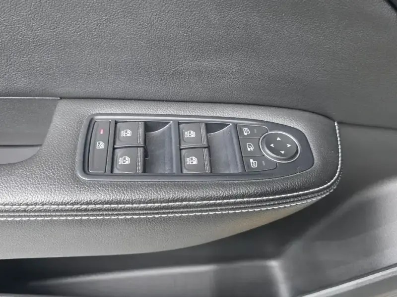 2022 Renault Samsung XM3 с пробегом 48 552 км