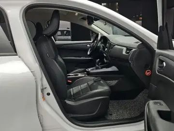 2021 Renault Samsung XM3 с пробегом 93 378 км