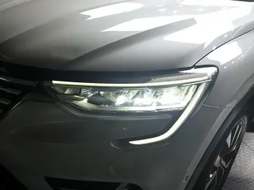 2022 Renault Samsung XM3 с пробегом 65 811 км