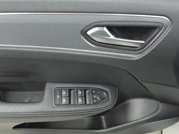 2022 Renault Samsung XM3 с пробегом 95 638 км