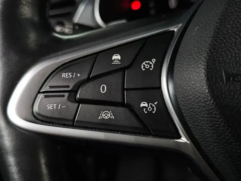 2022 Renault Samsung XM3 с пробегом 42 201 км