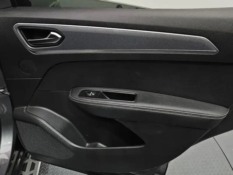 2022 Renault Samsung XM3 с пробегом 42 201 км
