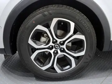 2022 Renault Samsung XM3 с пробегом 48 137 км