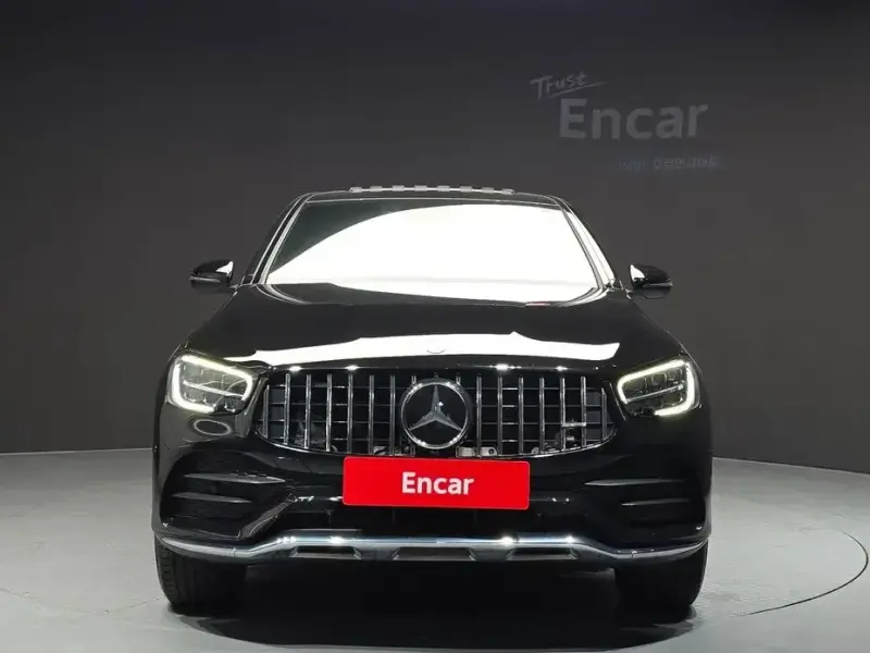 2021 Mercedes-Benz GLC с пробегом 63 466 км