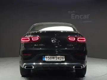 2021 Mercedes-Benz GLC с пробегом 63 466 км