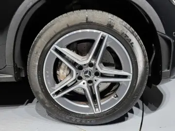 2021 Mercedes-Benz GLC с пробегом 63 466 км
