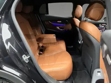 2021 Mercedes-Benz GLC с пробегом 63 466 км
