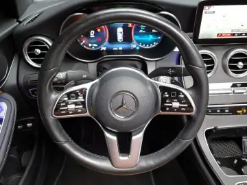 2021 Mercedes-Benz GLC с пробегом 63 466 км