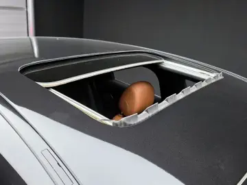 2021 Mercedes-Benz GLC с пробегом 63 466 км