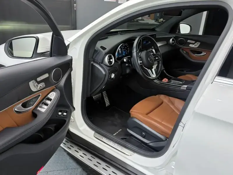 2021 Mercedes-Benz GLC с пробегом 66 121 км