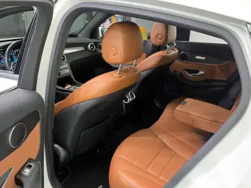 2021 Mercedes-Benz GLC с пробегом 66 121 км