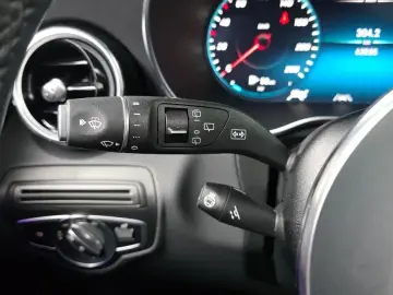 2021 Mercedes-Benz GLC с пробегом 63 035 км