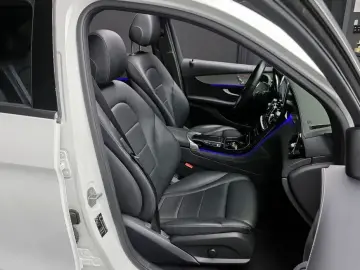 2021 Mercedes-Benz GLC с пробегом 68 745 км