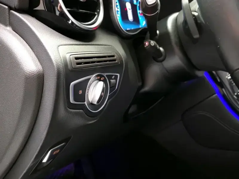 2021 Mercedes-Benz GLC с пробегом 68 745 км
