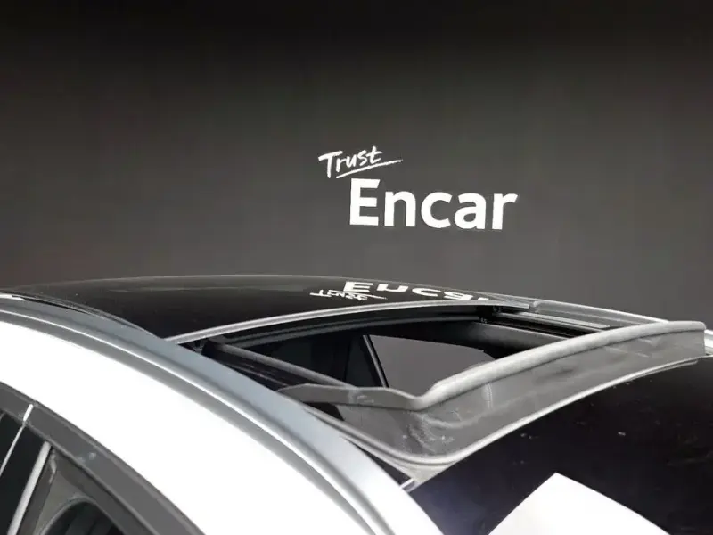 2021 Mercedes-Benz GLC с пробегом 68 745 км