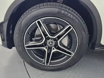 2021 Mercedes-Benz GLC с пробегом 66 199 км