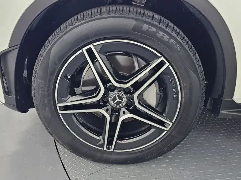 2021 Mercedes-Benz GLC с пробегом 66 199 км