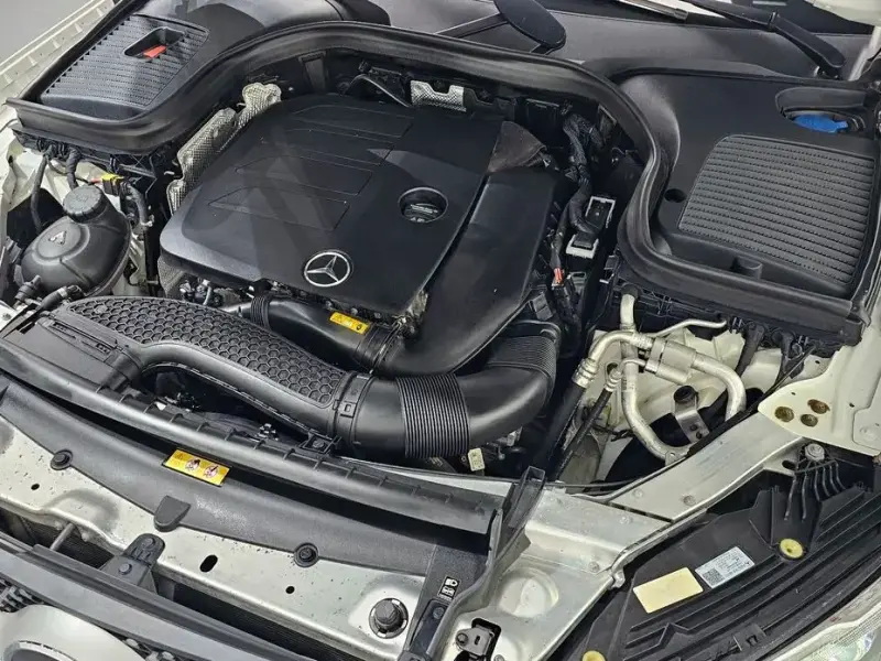 2021 Mercedes-Benz GLC с пробегом 66 199 км