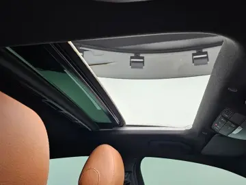 2021 Mercedes-Benz GLC с пробегом 66 199 км